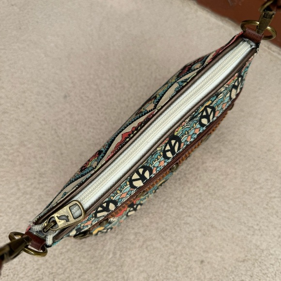 Sakroots Artist Circle Campus Mini Cross-Body Bag - Multicolor One World Print - Picture 8 of 12